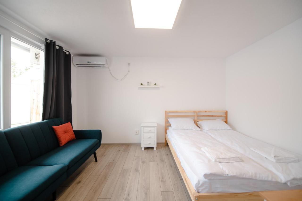 Pixel Guesthouse Tîrgu Secuiesc Eksteriør billede