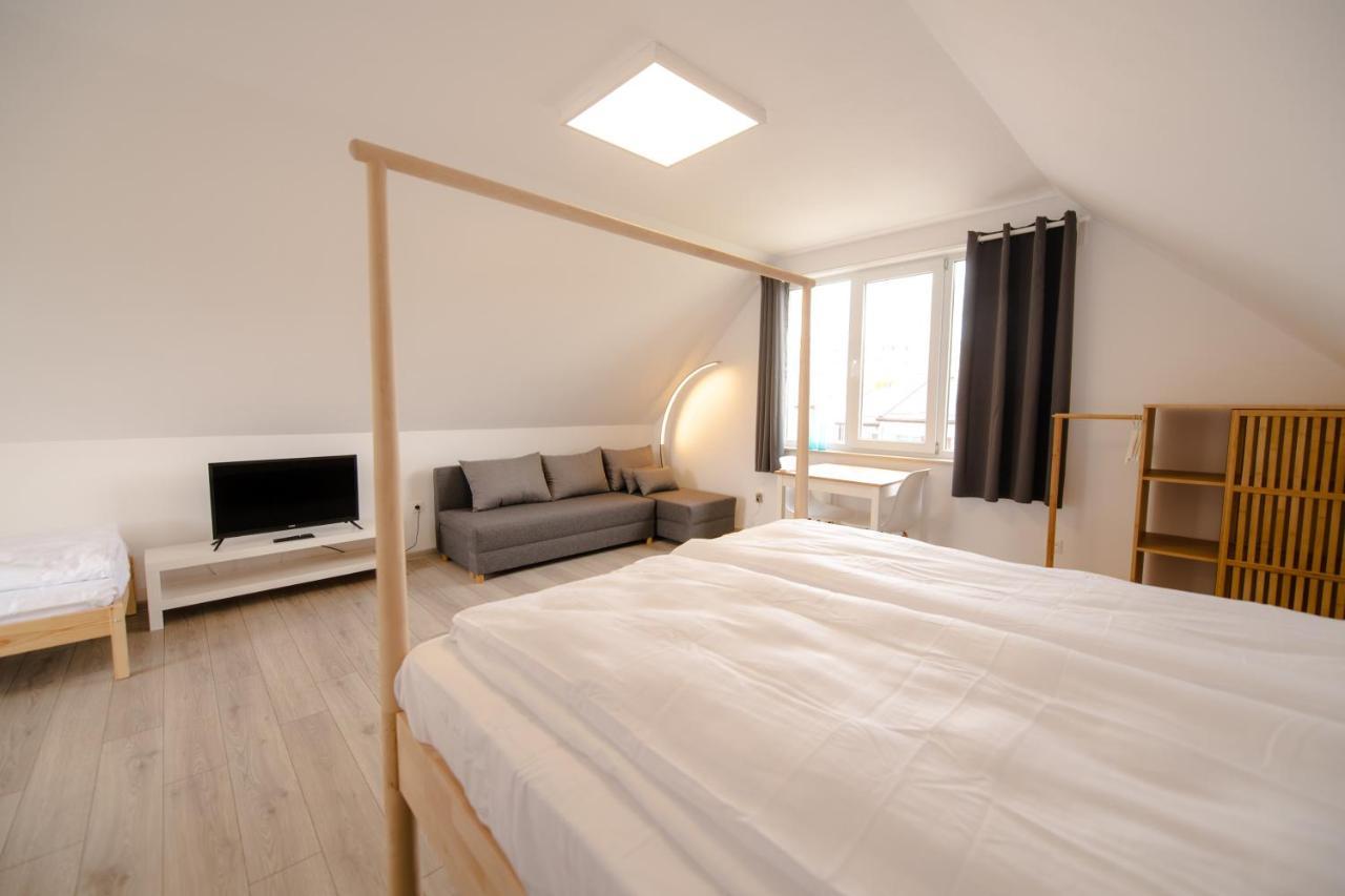 Pixel Guesthouse Tîrgu Secuiesc Eksteriør billede