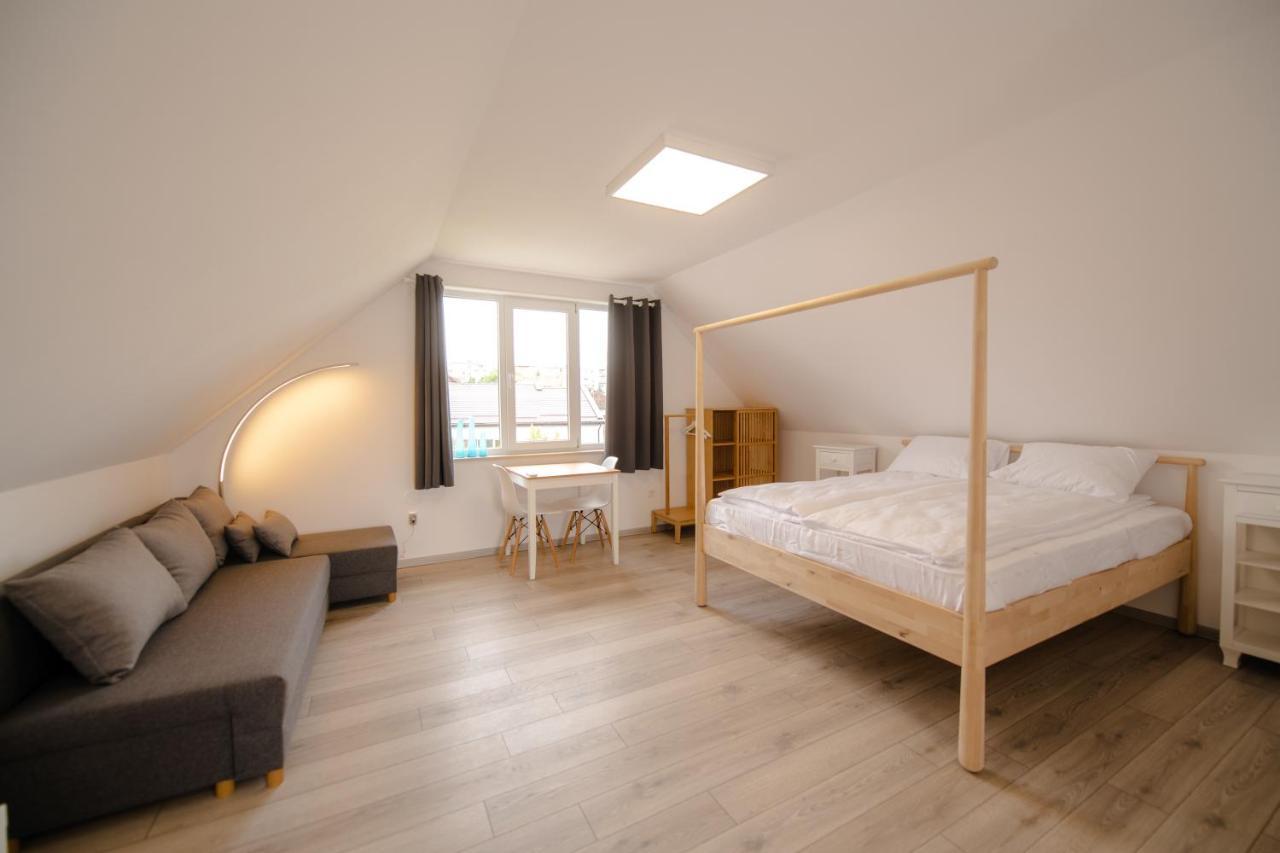 Pixel Guesthouse Tîrgu Secuiesc Eksteriør billede