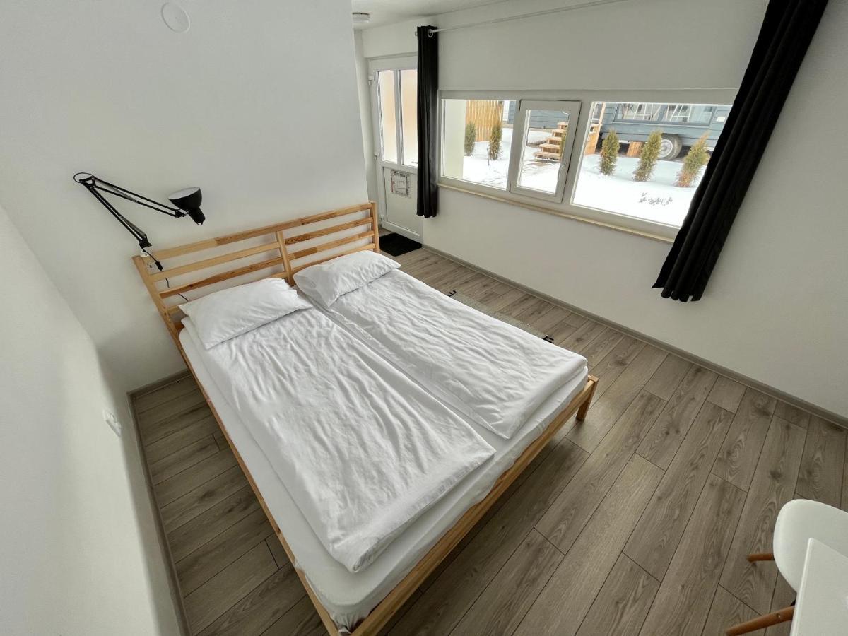 Pixel Guesthouse Tîrgu Secuiesc Eksteriør billede